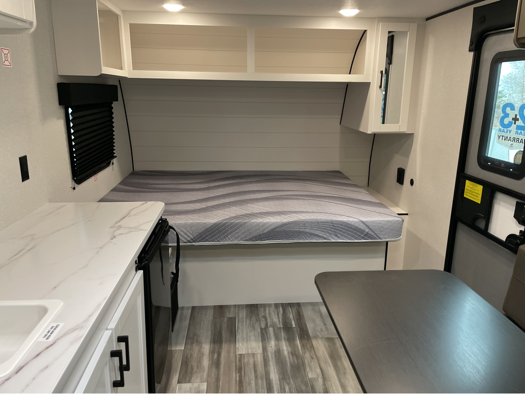 2026 Jayco Jay Flight SLX 172DB Sport Edition, $ 13,999