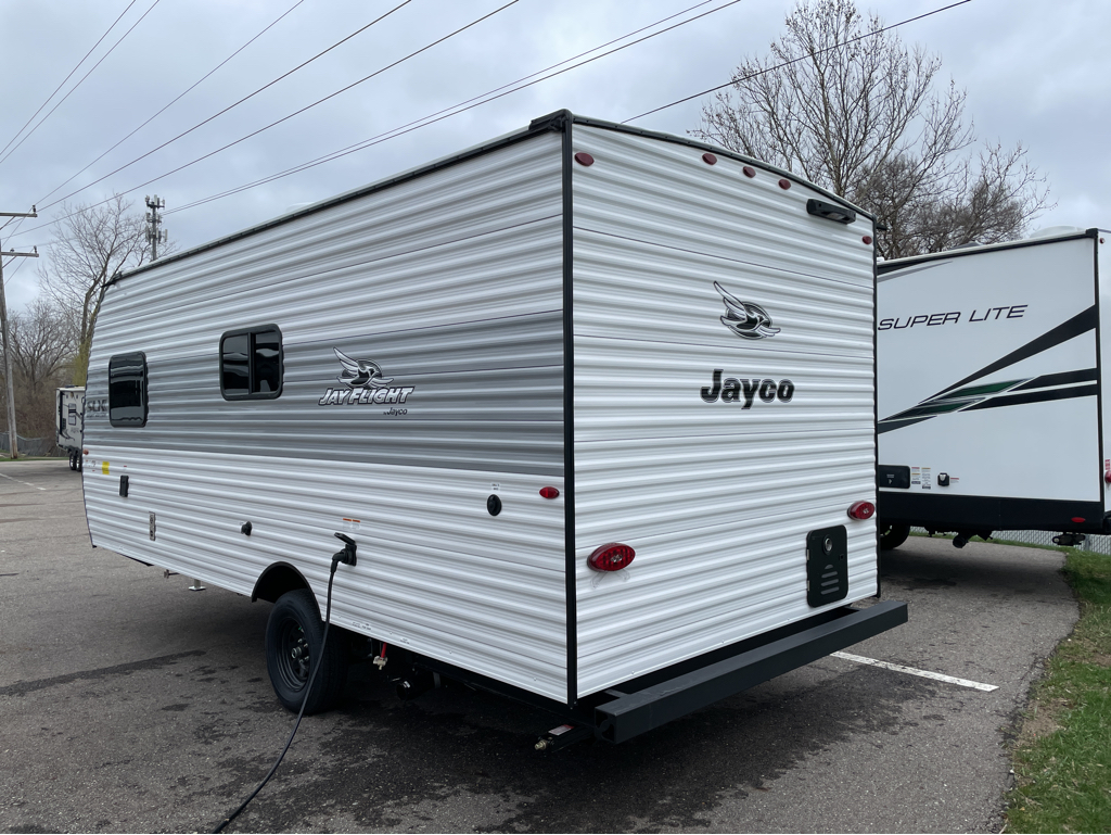 2026 Jayco Jay Flight SLX 172DB Sport Edition, $ 13,999