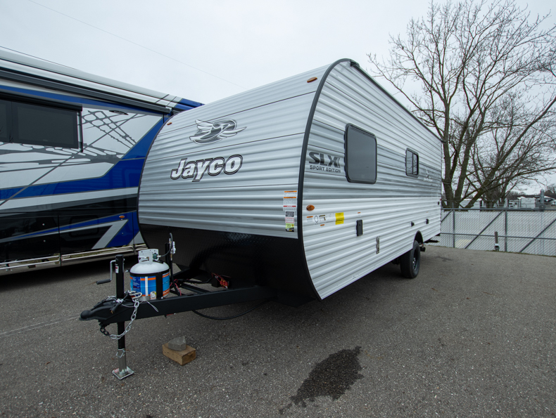 2026 Jayco Jay Flight SLX 172DB Sport Edition, $ 13,999