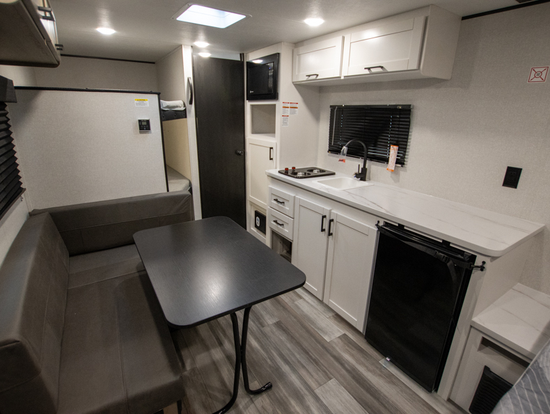 2026 Jayco Jay Flight SLX 172DB Sport Edition, $ 13,999