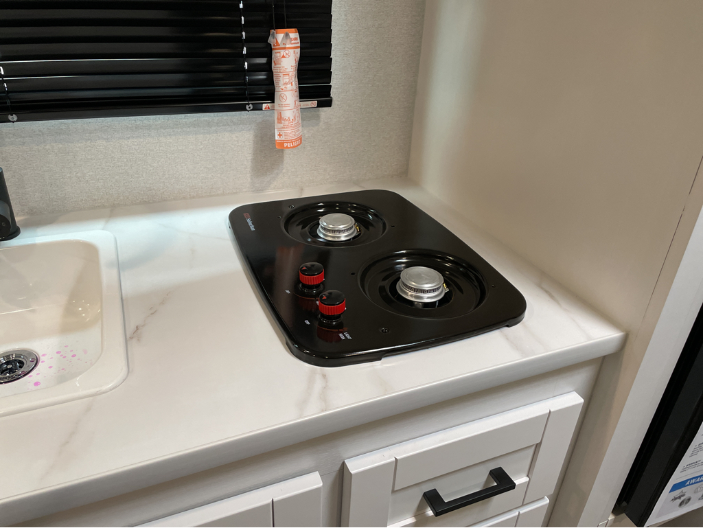 2026 Jayco Jay Flight SLX 178DBS Sport Edition, $ 17,999