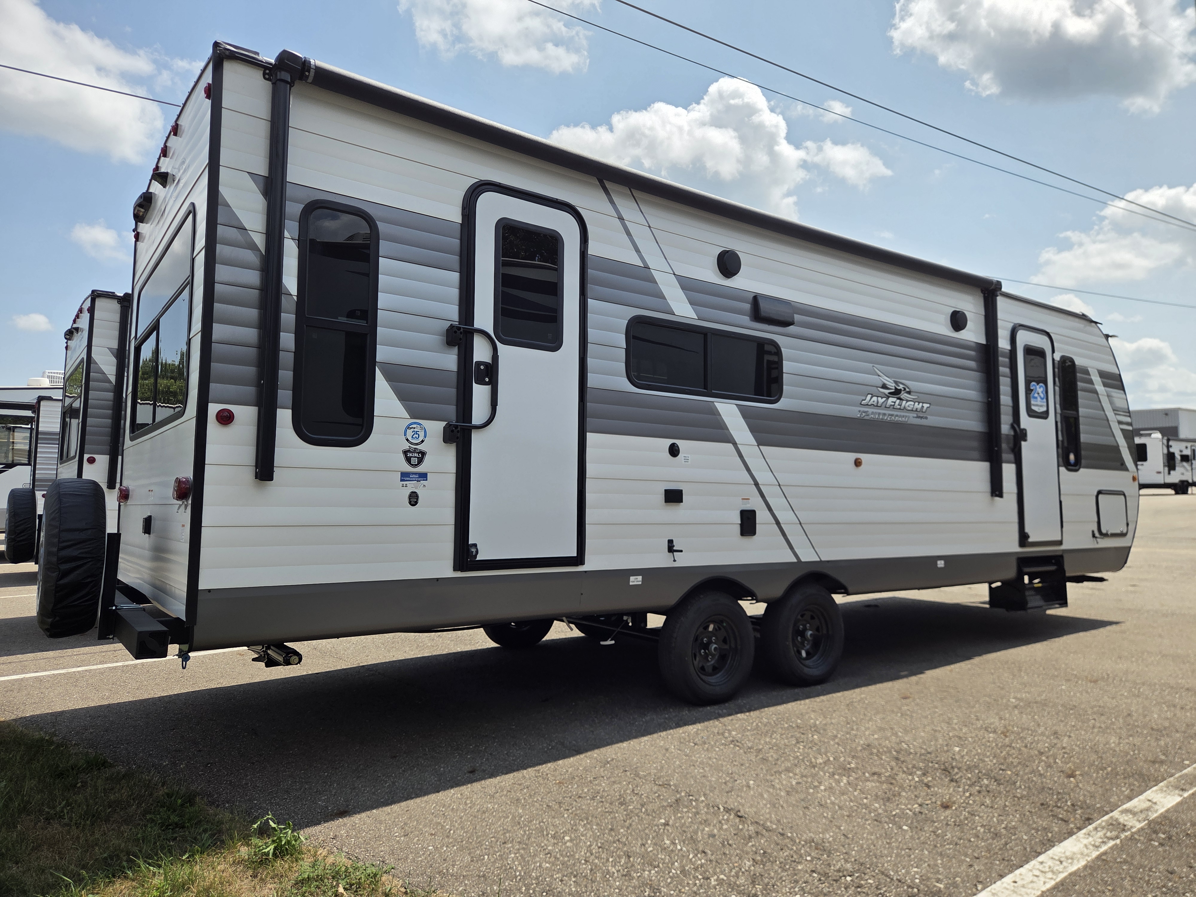 2027 Jayco Jay Flight 262RLS, $ 27,999
