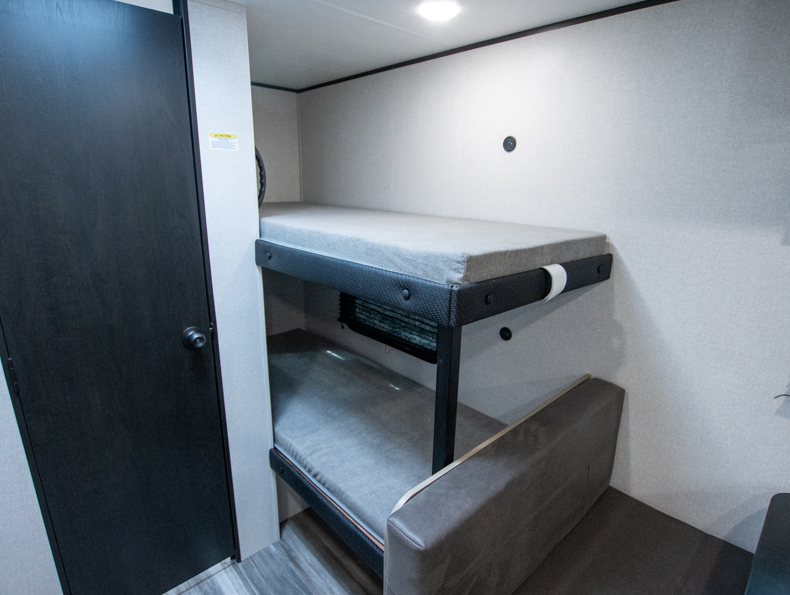 2026 Jayco Jay Flight SLX 170BH Sport Edition, $ 13,999