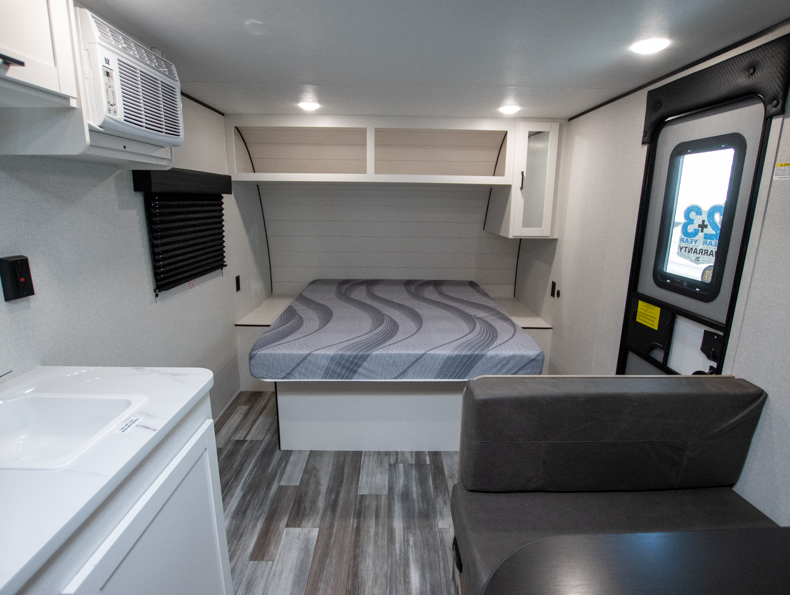2026 Jayco Jay Flight SLX 170FQ Sport Edition, $ 14,999