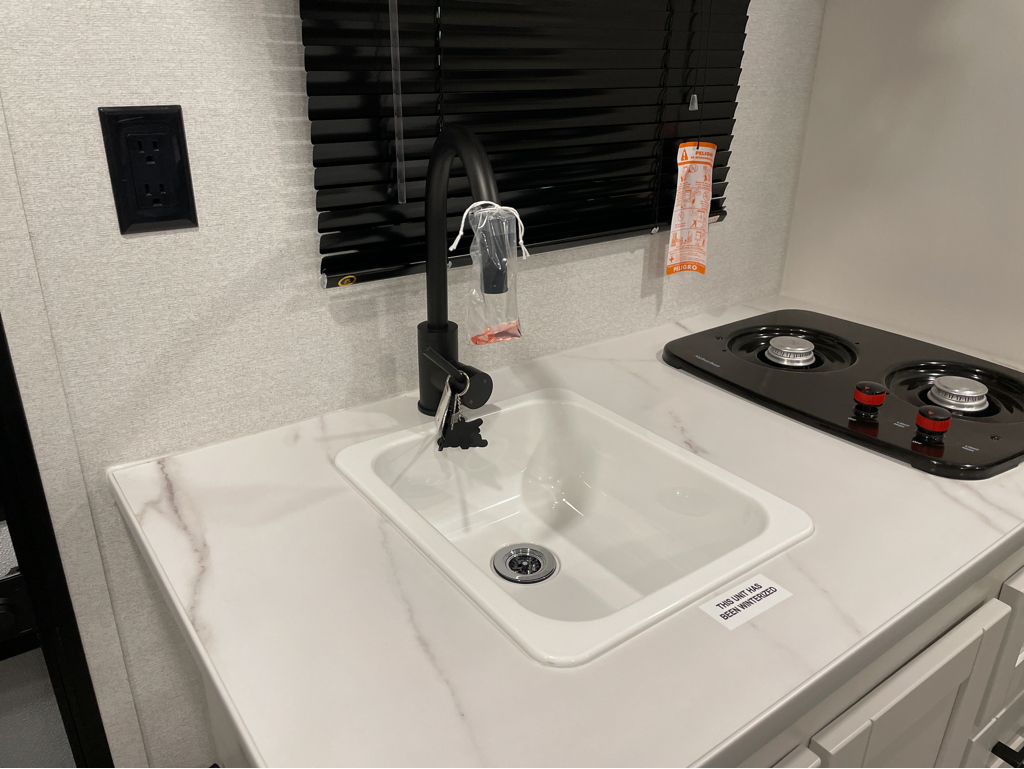 2026 Jayco Jay Flight SLX 178DBS Sport Edition, $ 17,999