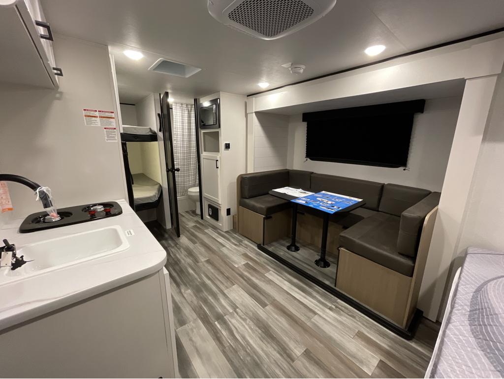 2026 Jayco Jay Flight SLX 178DBS Sport Edition, $ 17,999