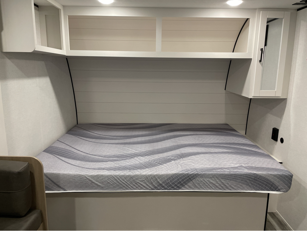 2026 Jayco Jay Flight SLX 178DBS Sport Edition, $ 17,999