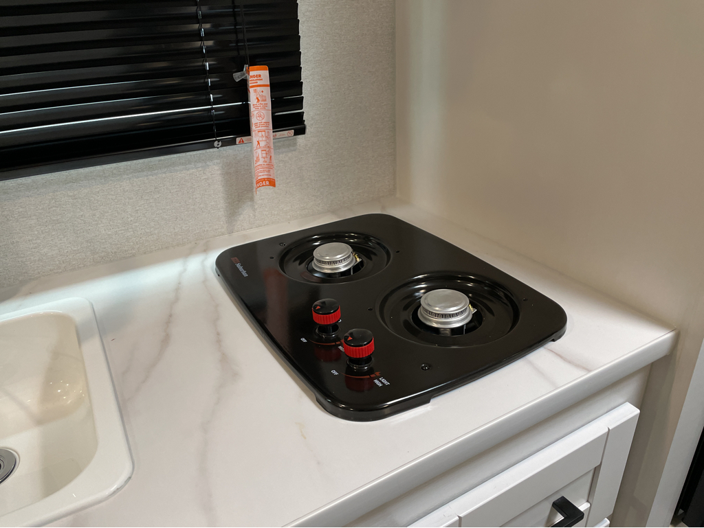 2026 Jayco Jay Flight SLX 178DBS Sport Edition, $ 17,999