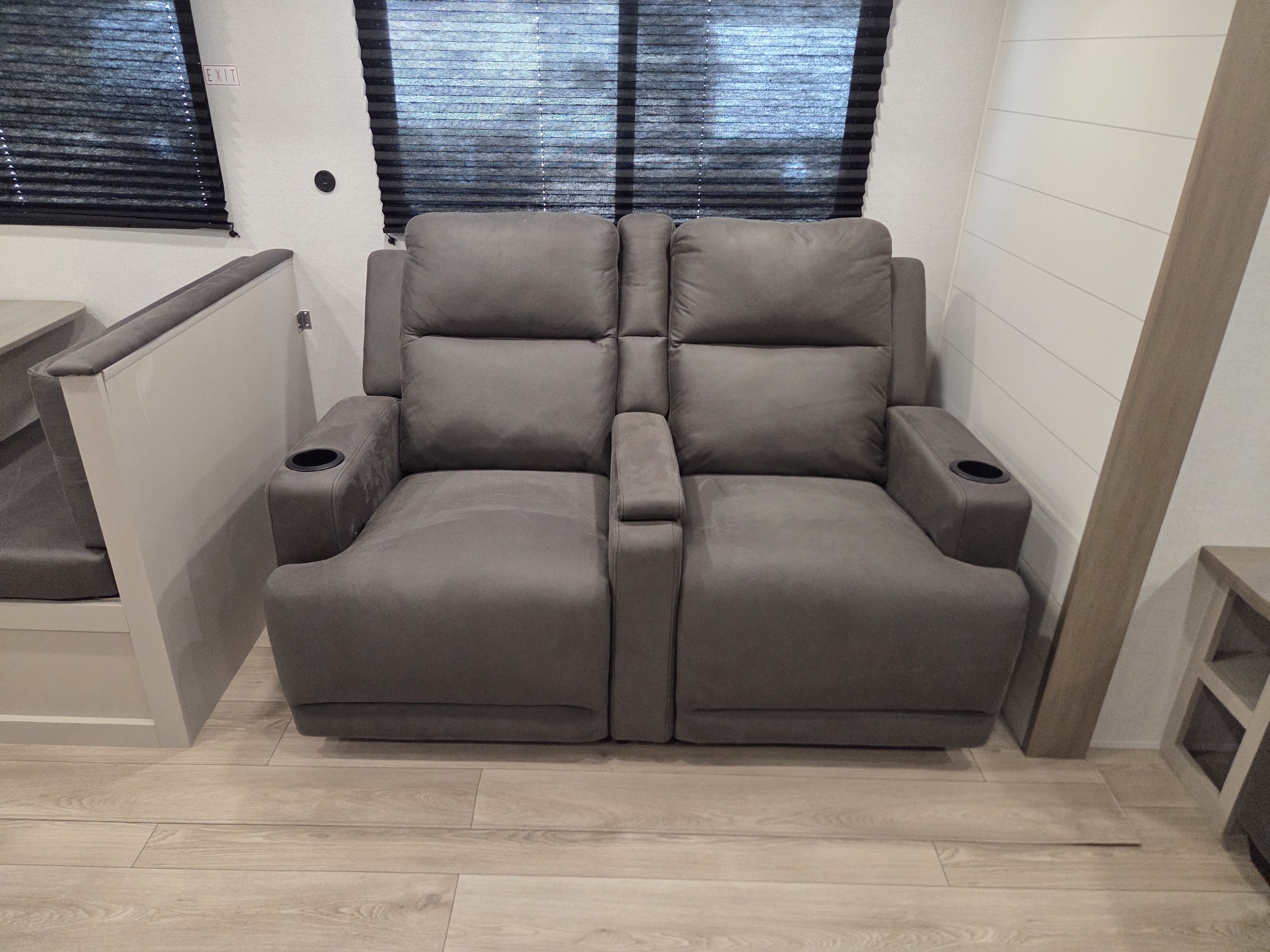 2027 Jayco Jay Flight 333BTS, $ 44,999