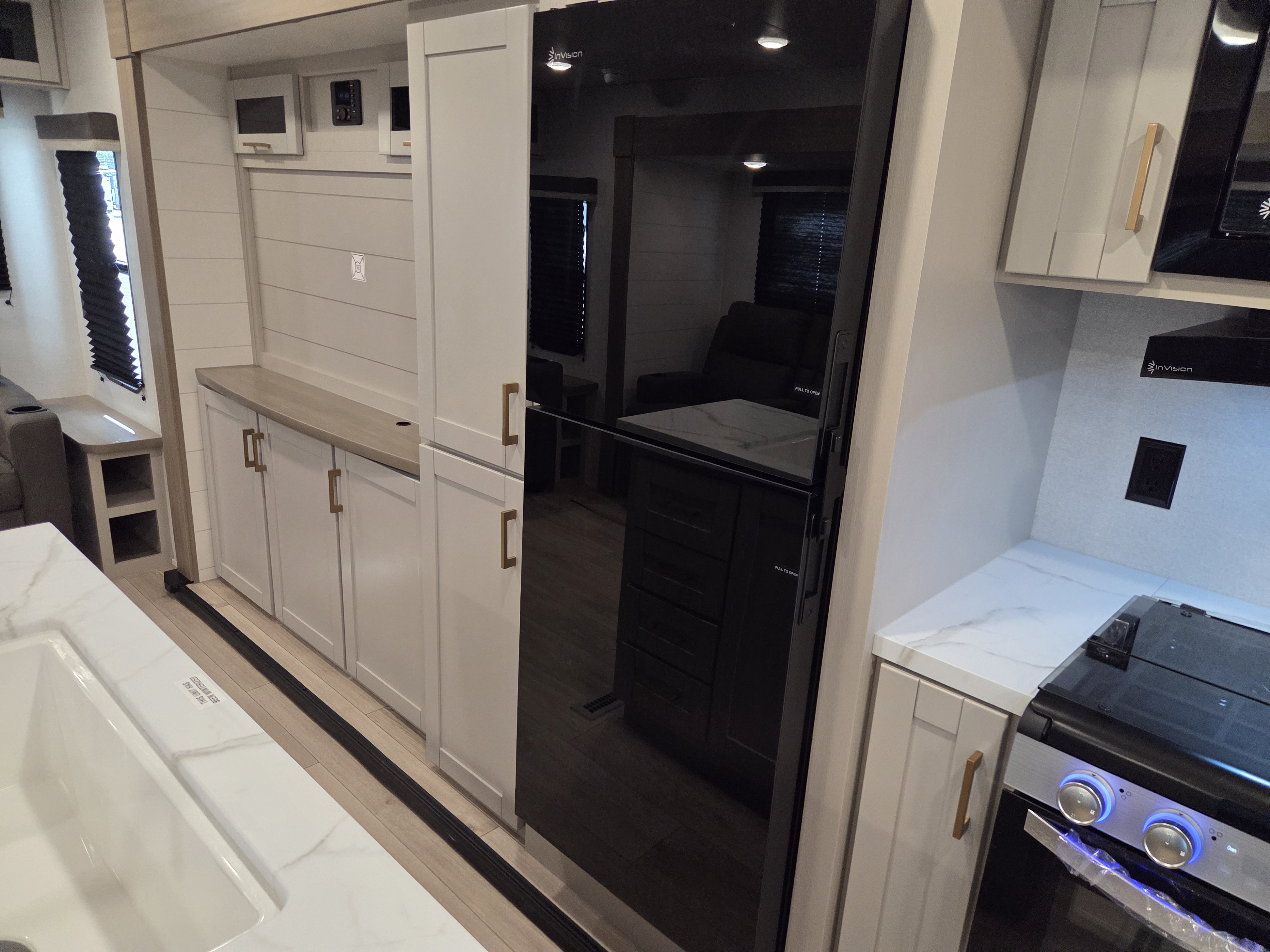 2027 Jayco Jay Flight 333BTS, $ 44,999