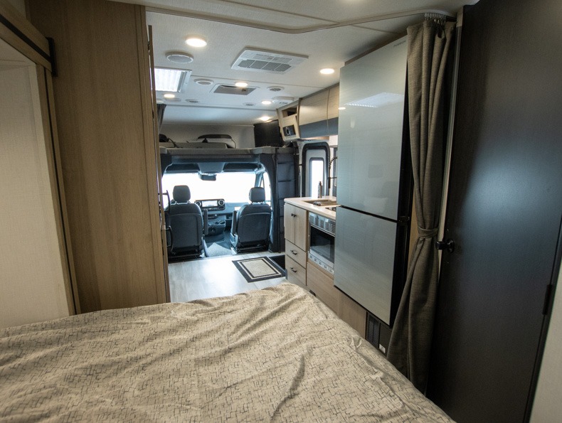2025 Forest River Sunseeker 2400BDS, $ 112,500
