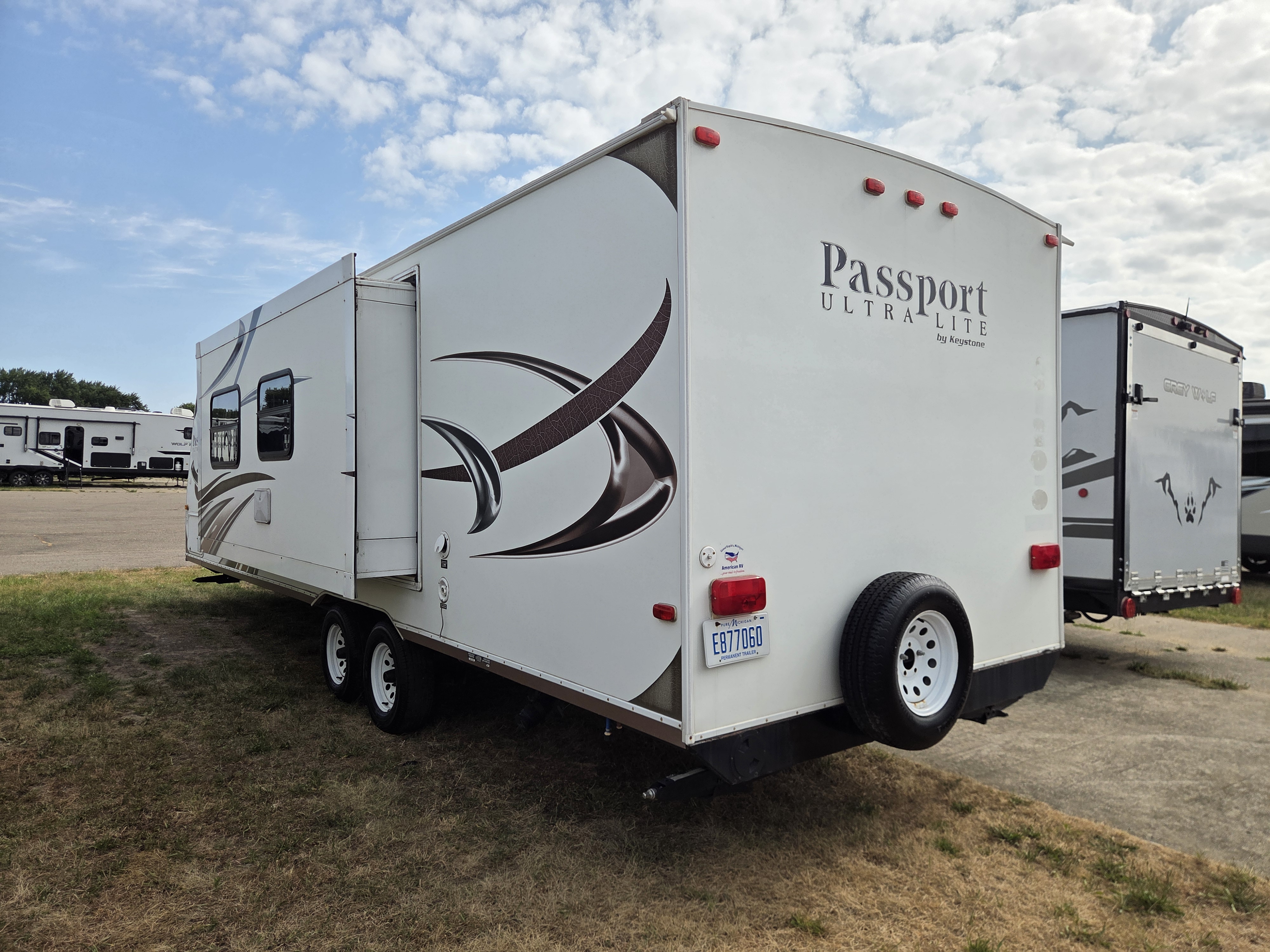 2013 Keystone Passport Super-Lite 280BH, $ 14,200