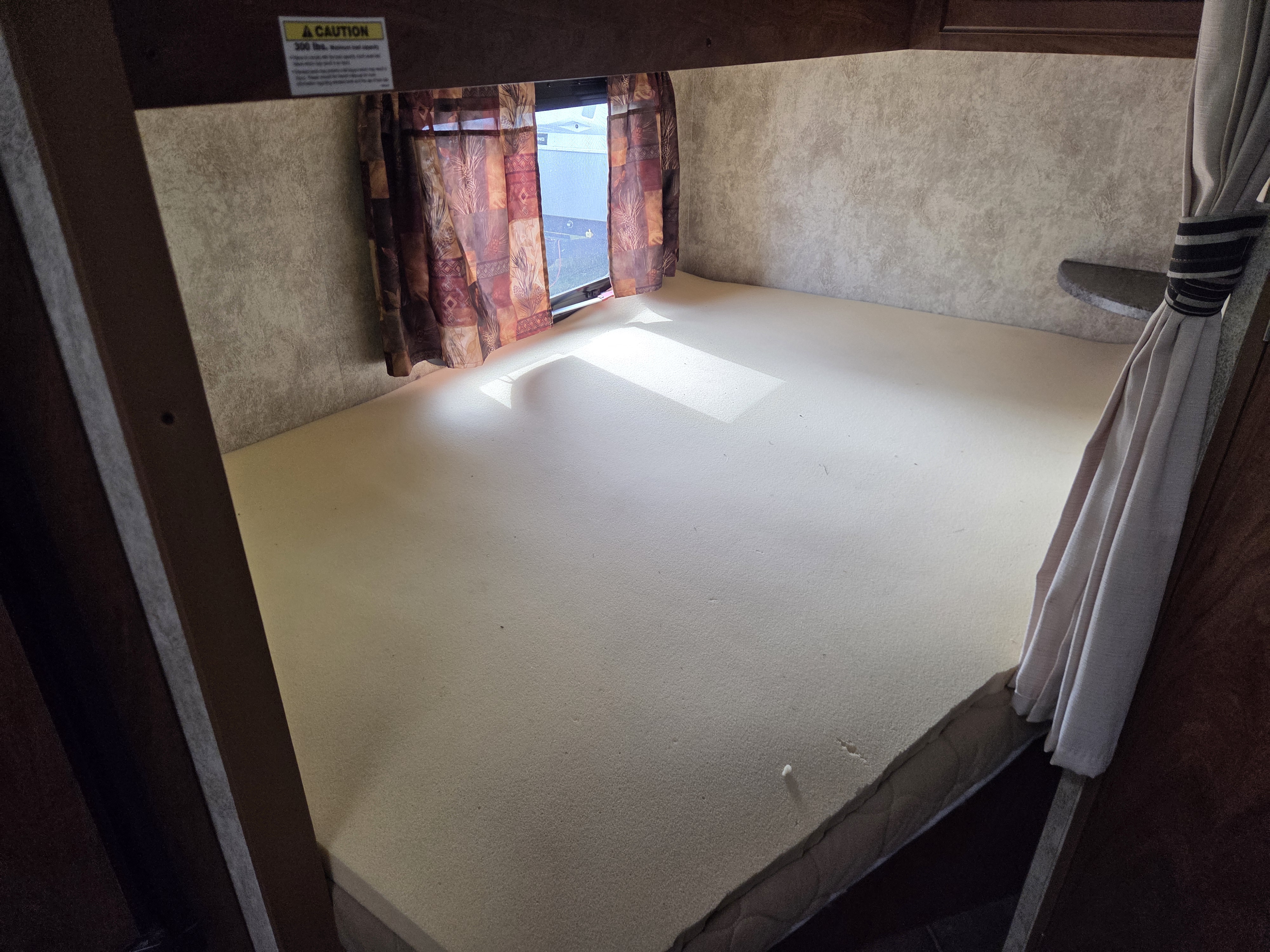 2013 Keystone Passport Super-Lite 280BH, $ 14,200
