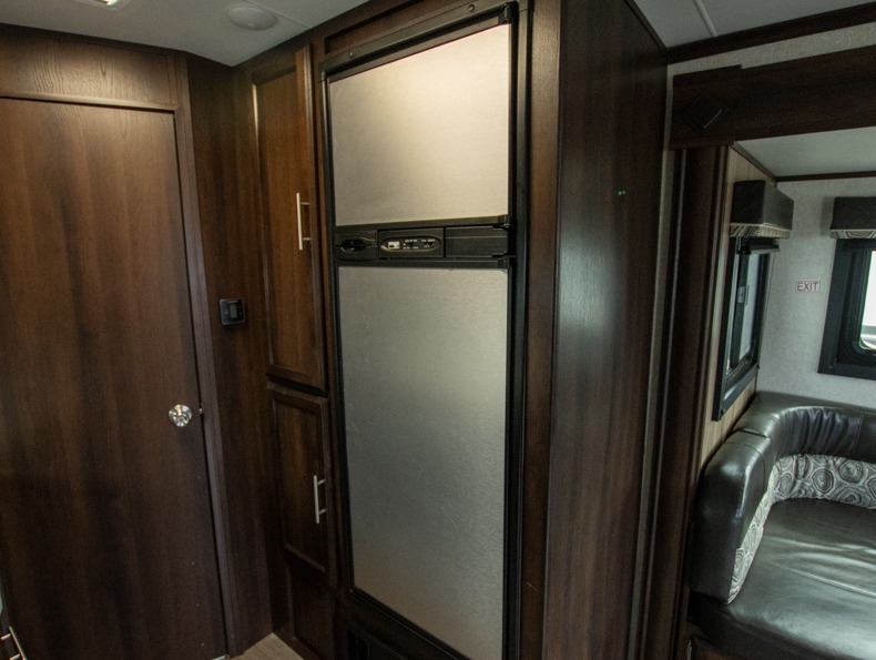 2018 Jayco White Hawk 29FLS, $ 25,450