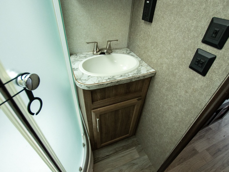 2018 Jayco White Hawk 29FLS, $ 25,450