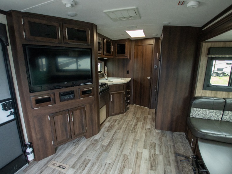 2018 Jayco White Hawk 29FLS, $ 25,450