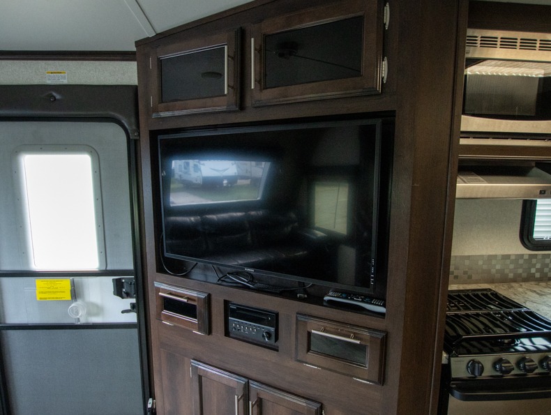 2018 Jayco White Hawk 29FLS, $ 25,450