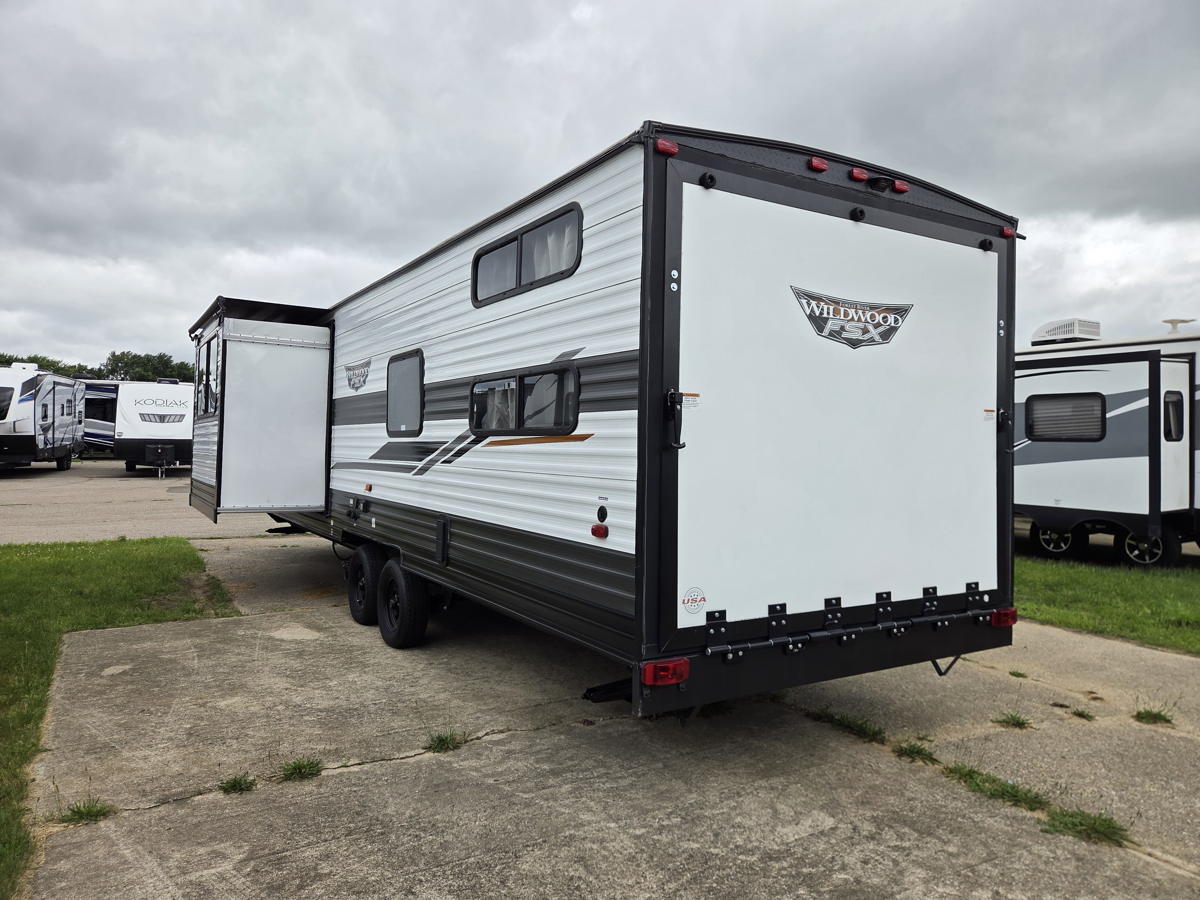 2022 Forest River Wildwood FSX 280RT, $ 27,500