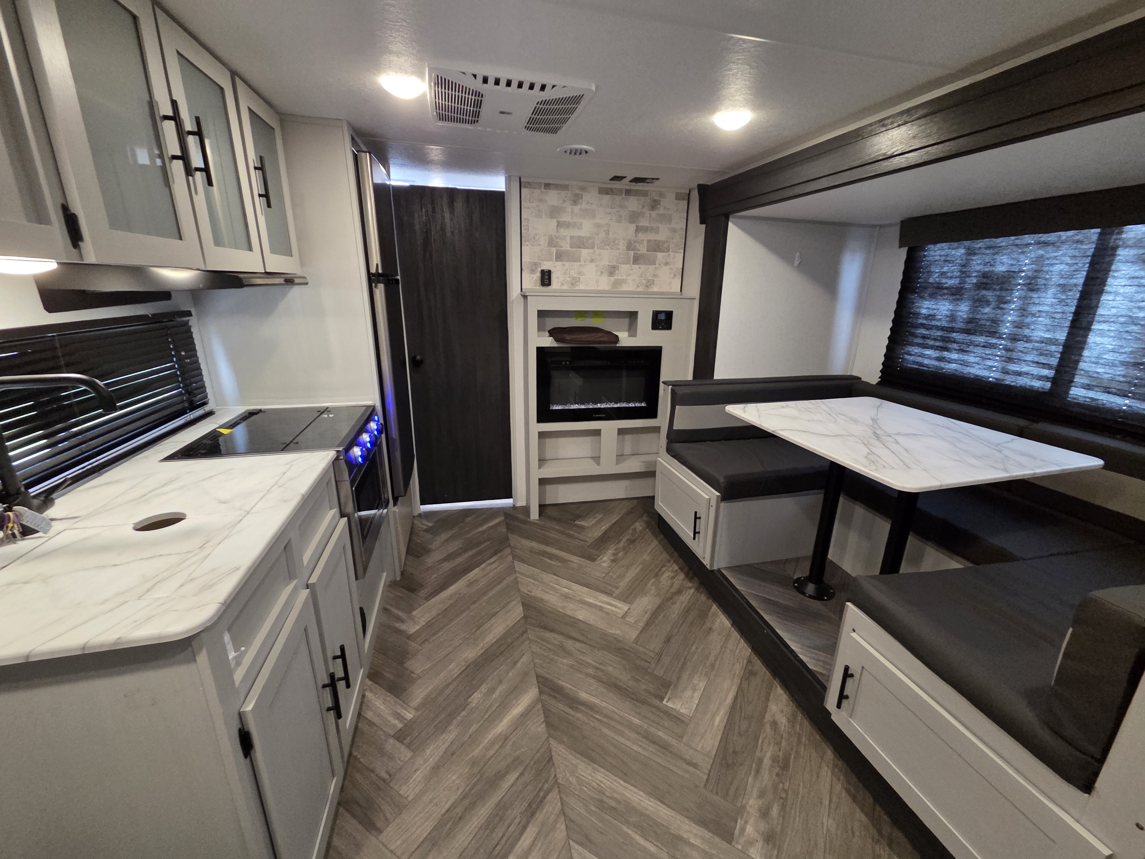2022 Forest River Wildwood FSX 280RT, $ 27,500