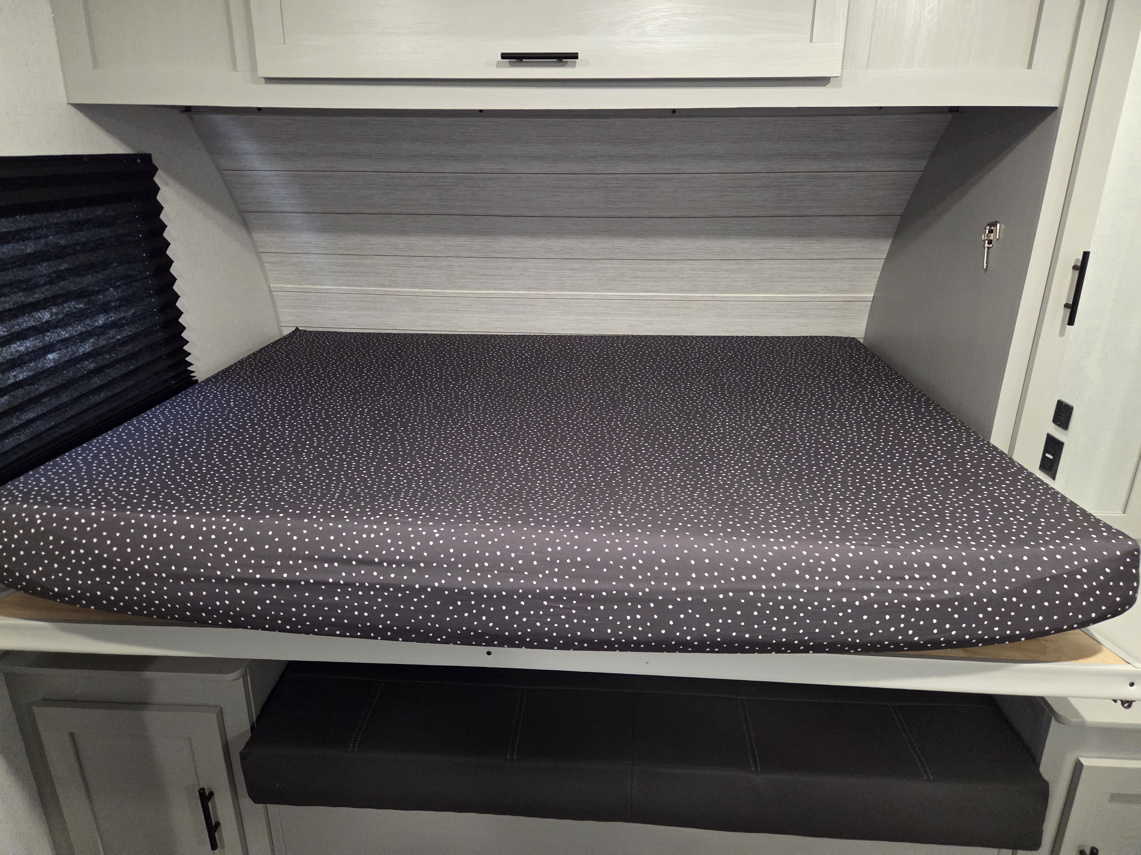 2022 Forest River Wildwood FSX 280RT, $ 27,500
