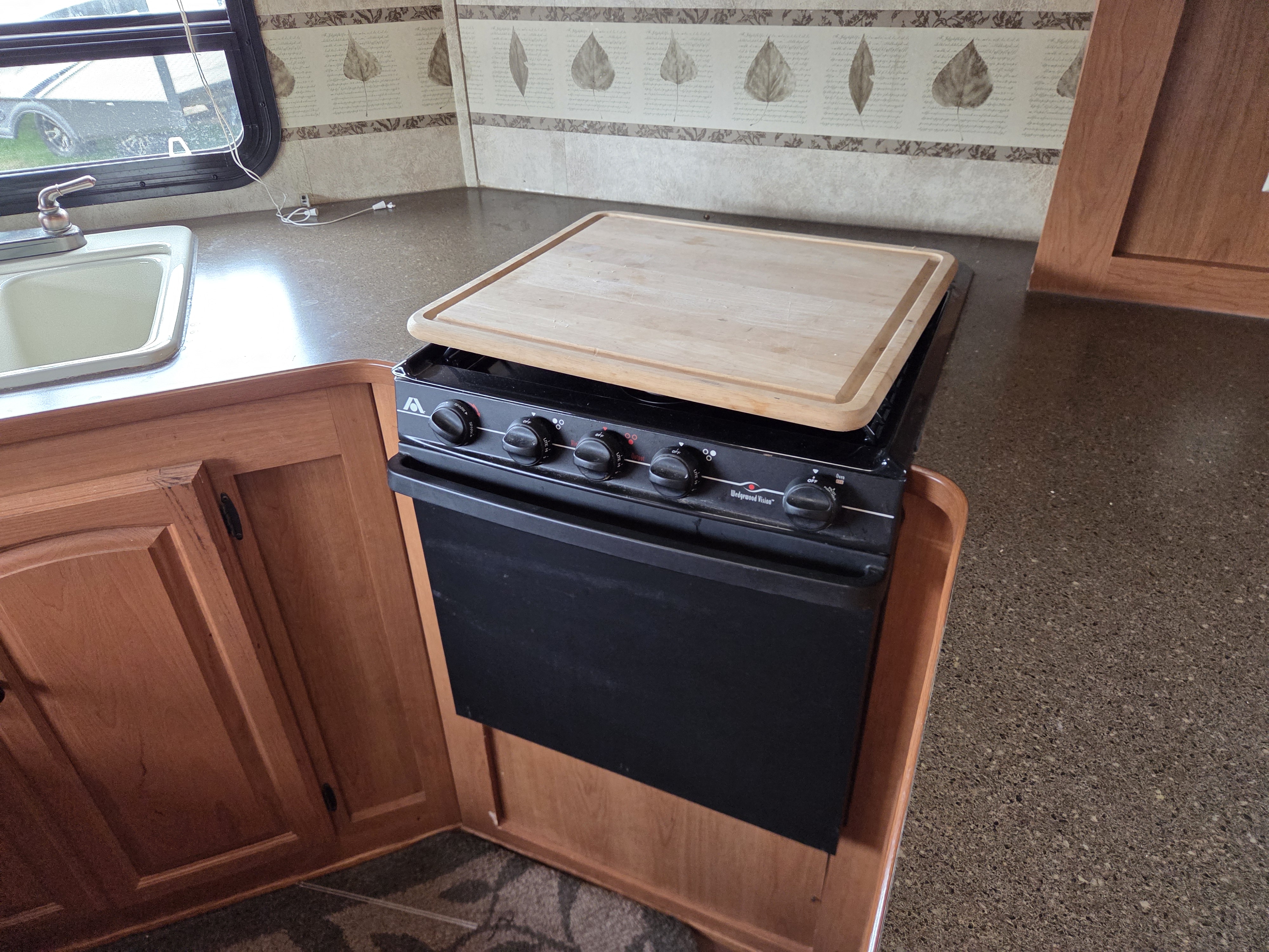 2009 Keystone VR1 323FKS, $ 9,900