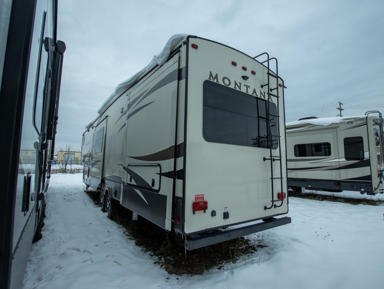 2018 Keystone Montana 3820FK, $ 57,500