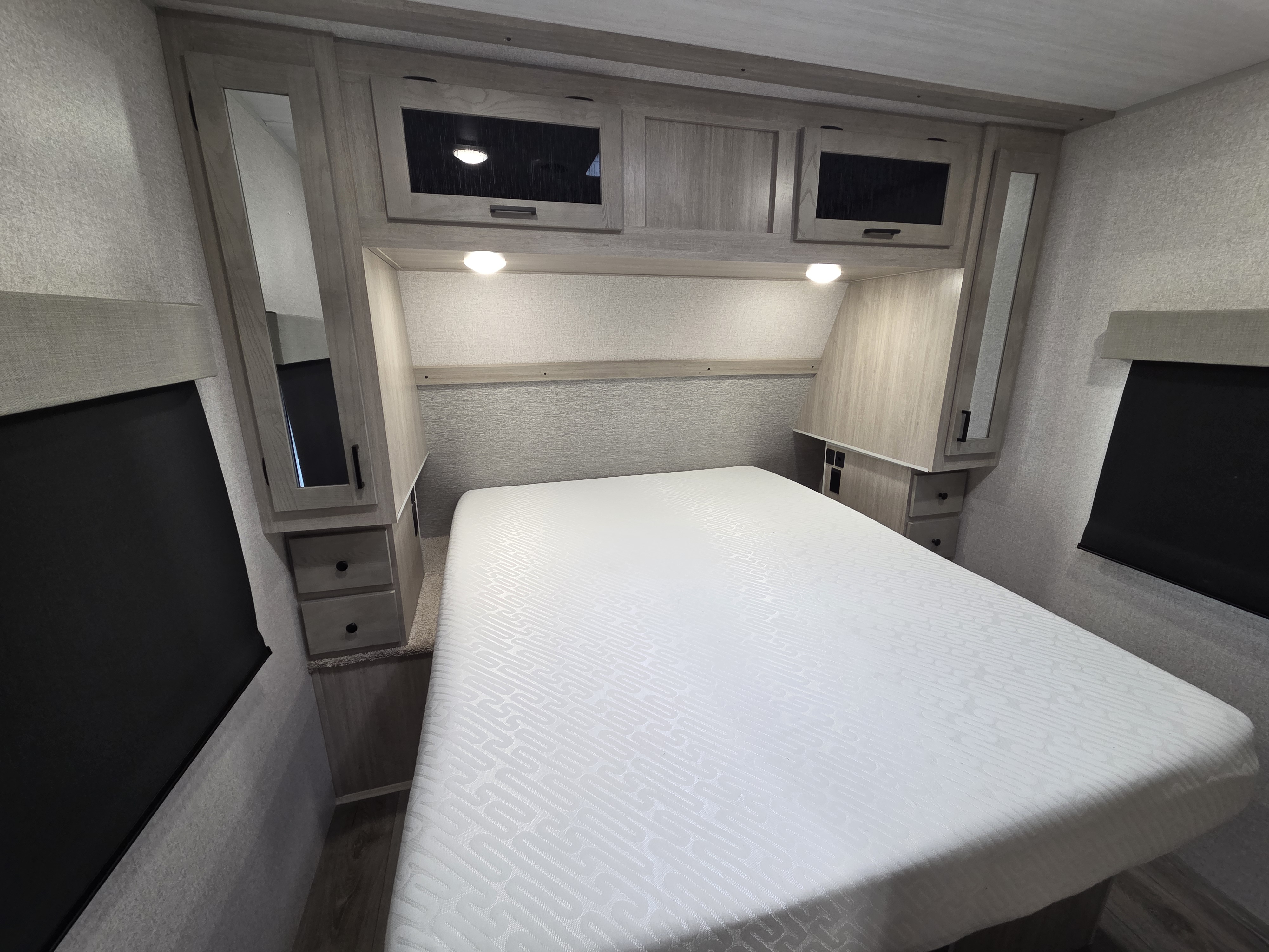 2024 East To West Alta 2600 KRB, $ 36,300
