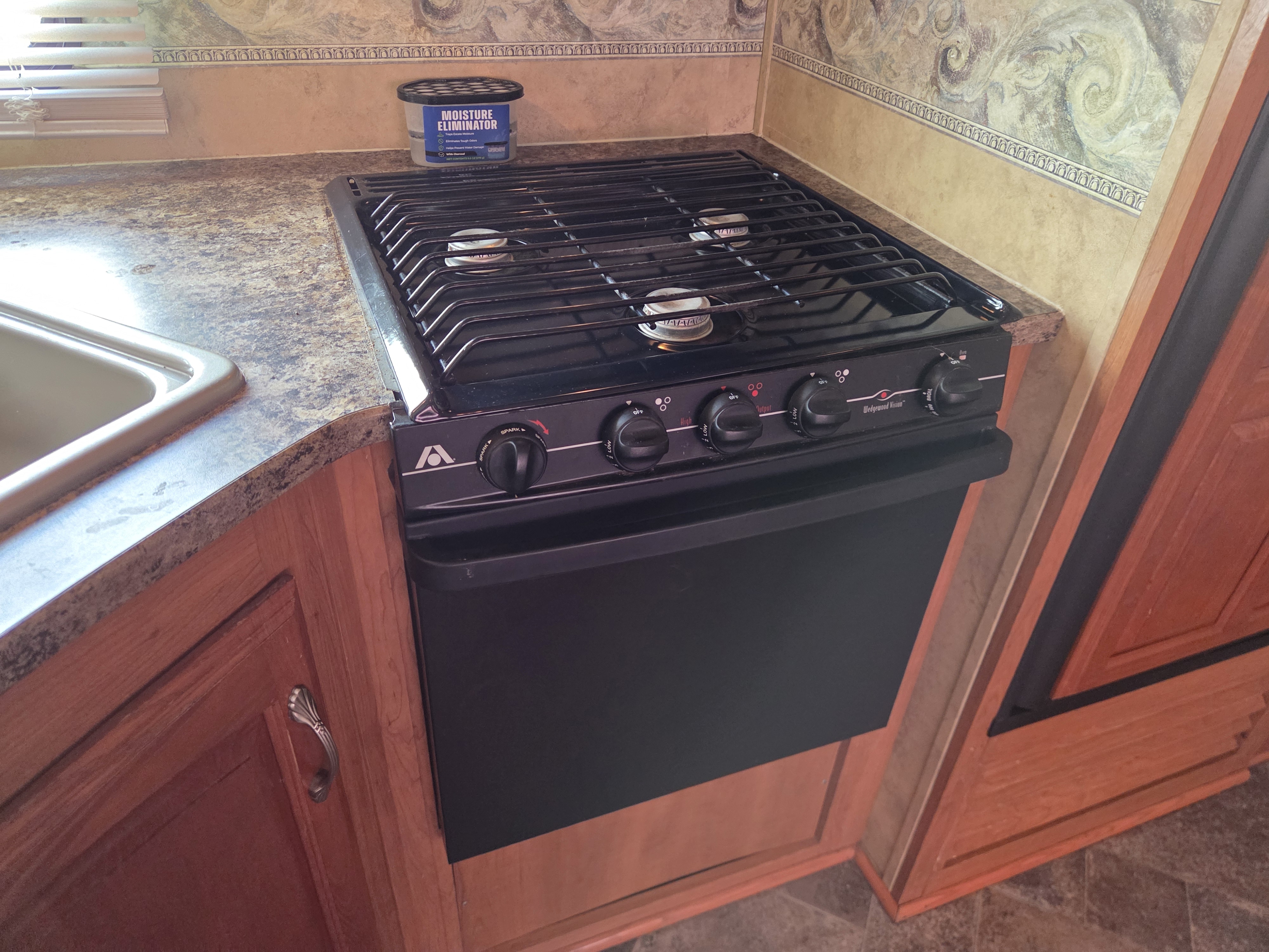 2009 Keystone Cougar 316QBS, $ 12,700