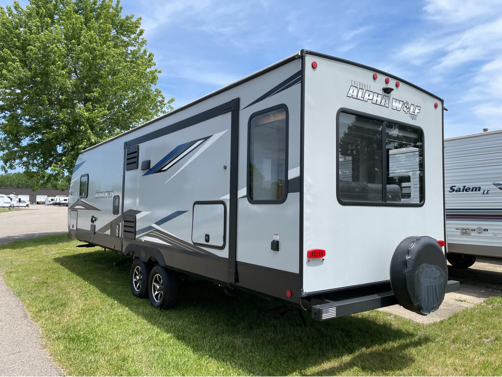 2021 Forest River Cherokee Alpha Wolf 26RL-L, $ 29,500