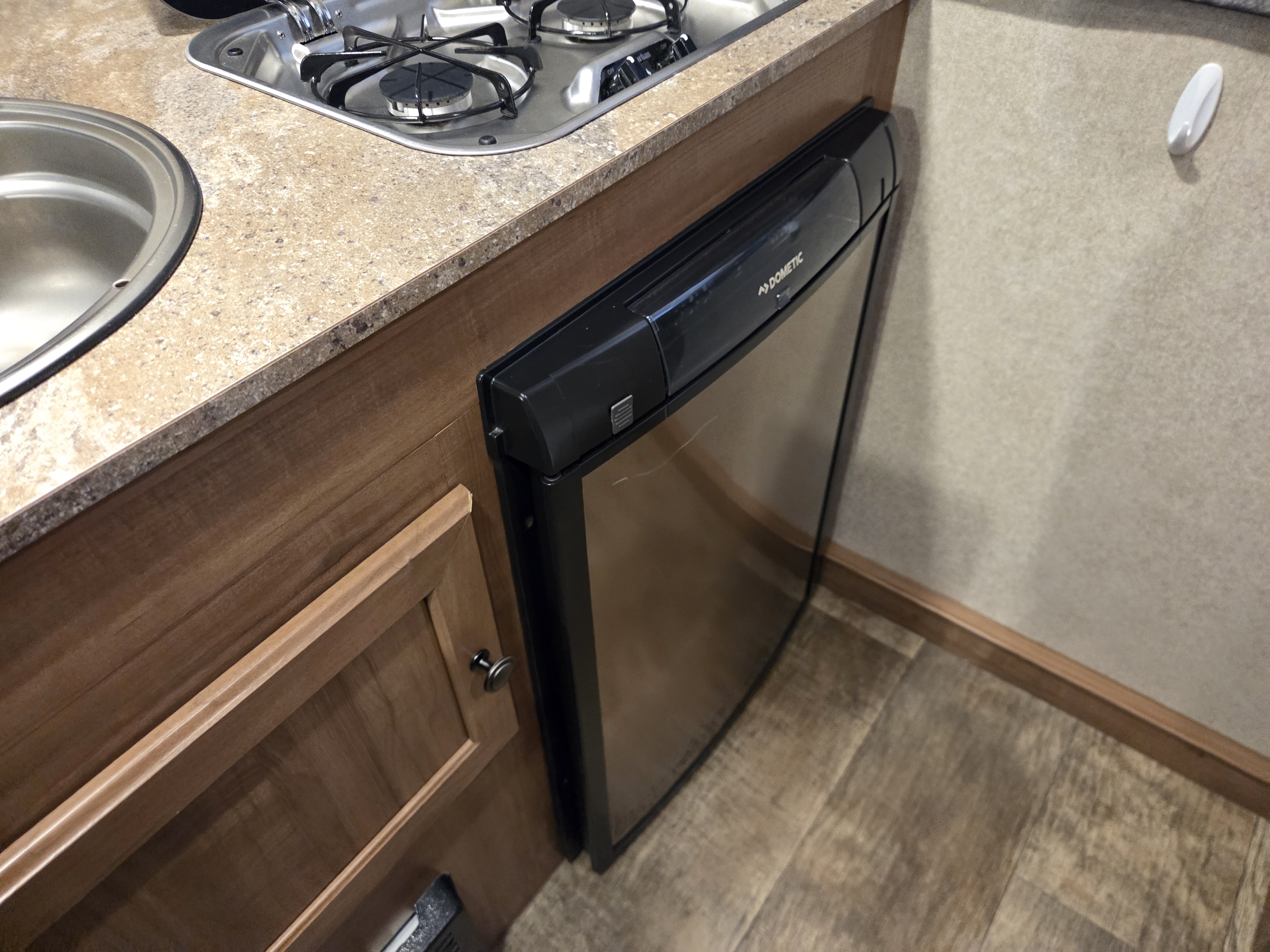 2019 Forest River Rockwood Hard Side A214HW, $ 12,700