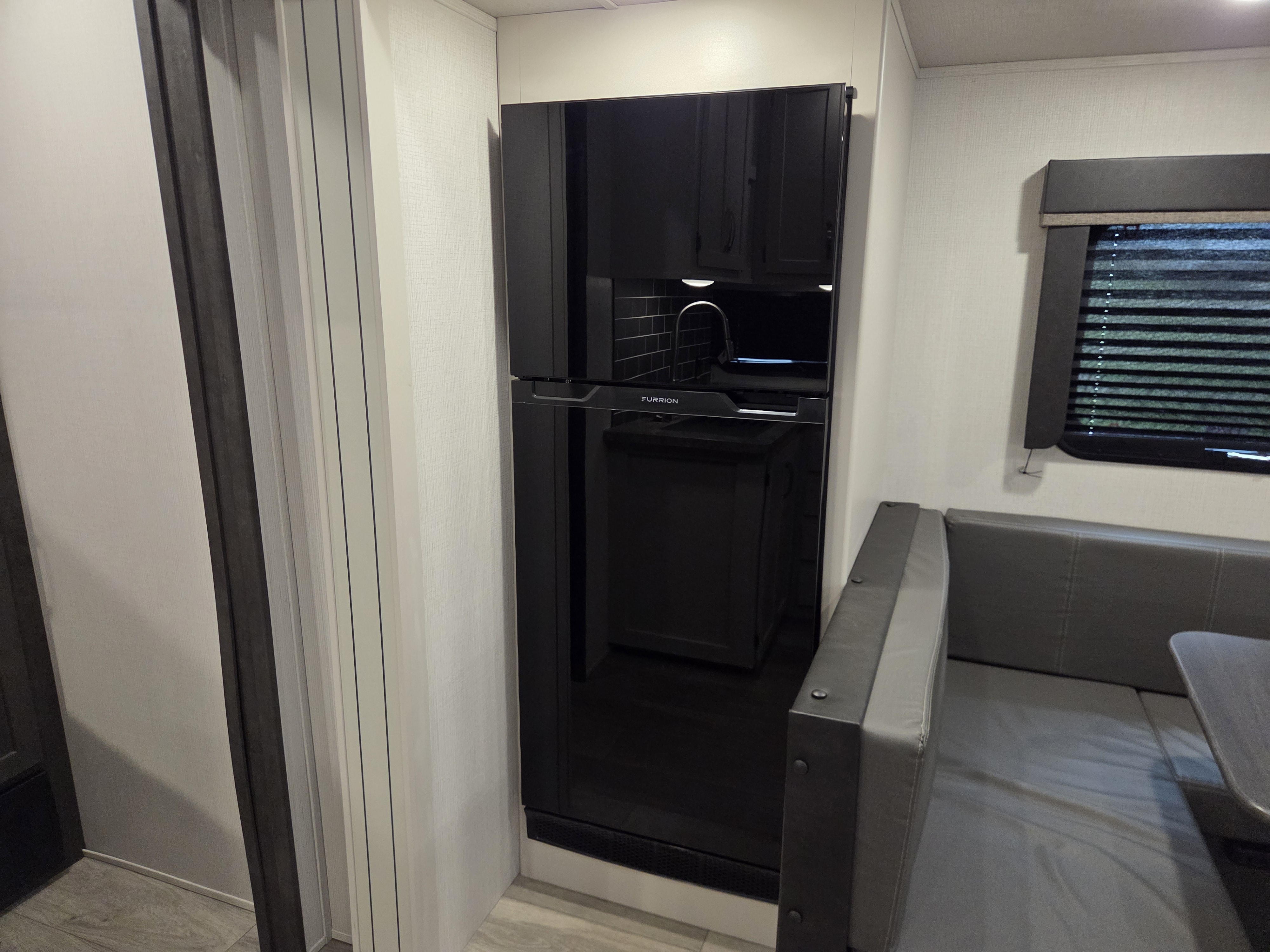 2024 Keystone Cougar Sport 2700BH, $ 35,700
