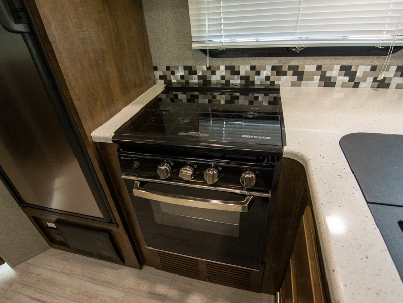 2019 Forest River Rockwood Ultra Lite 2604WS, $ 29,700
