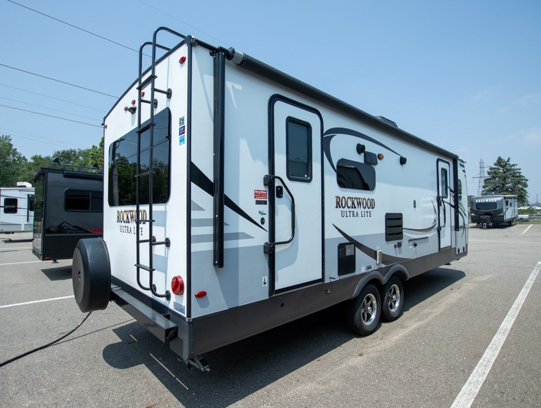 2019 Forest River Rockwood Ultra Lite 2604WS, $ 29,700