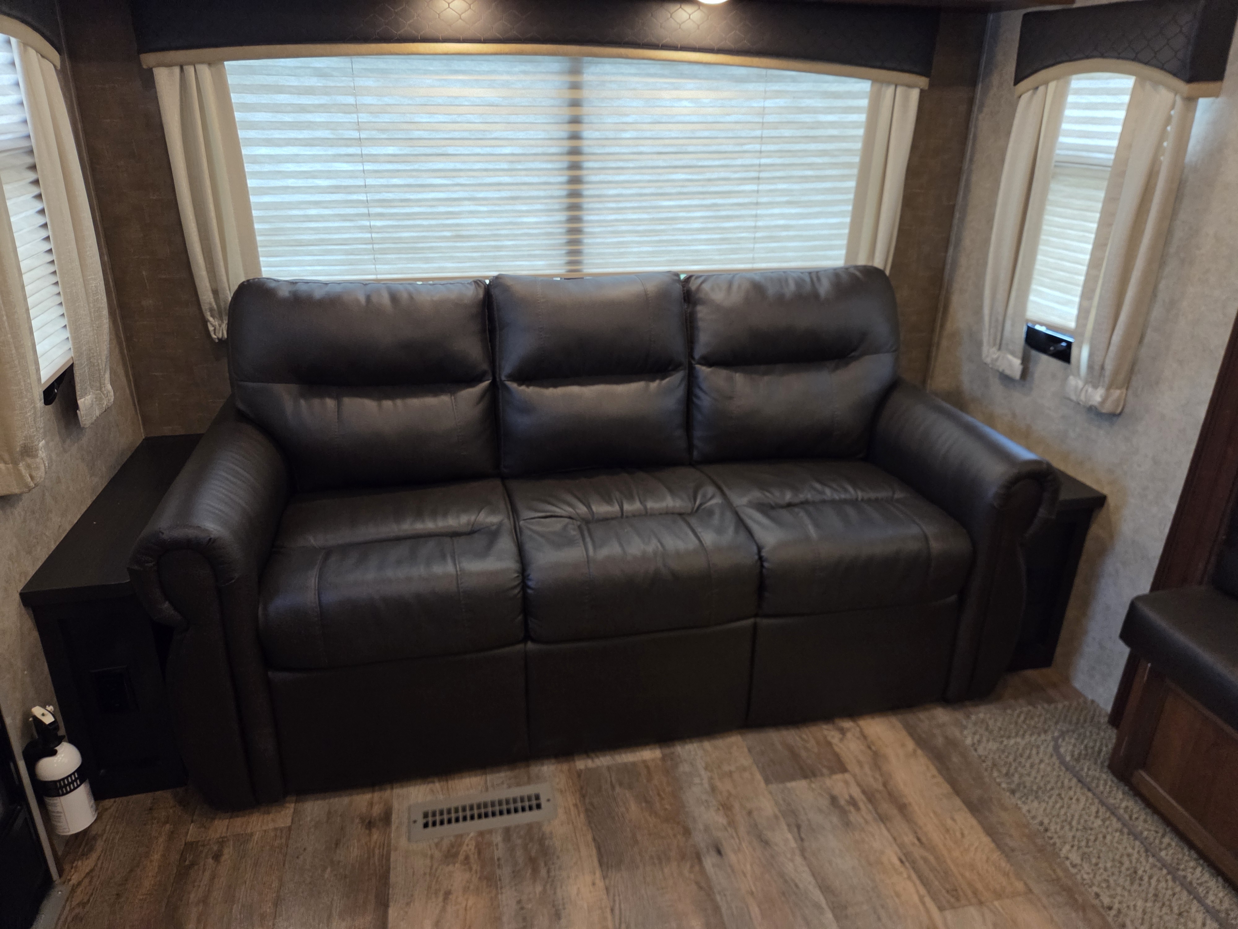 2017 Jayco Eagle HT 24.5CKTS, $ 26,700