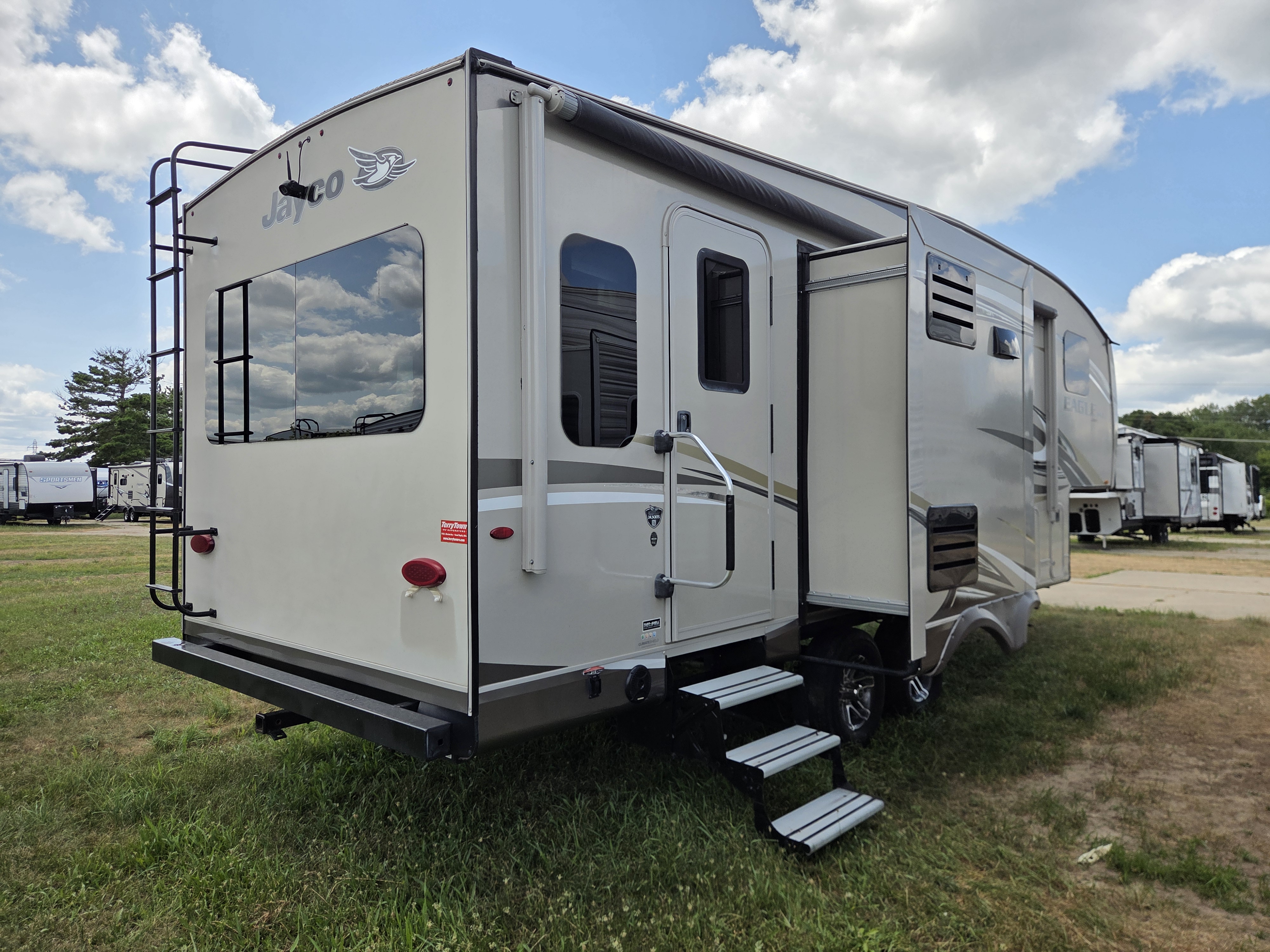 2017 Jayco Eagle HT 24.5CKTS, $ 26,700