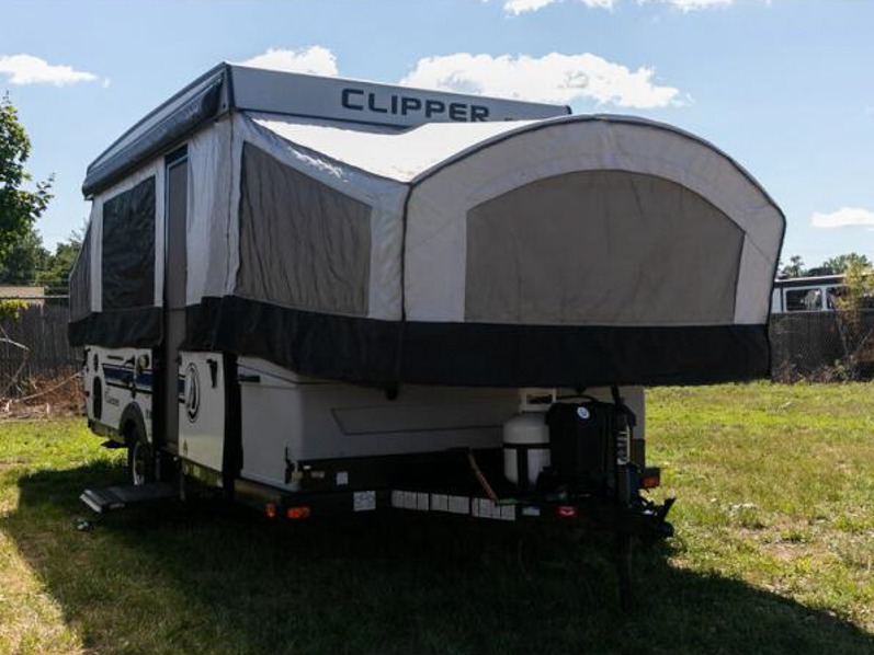 2020 Coachmen Clipper Classic 1285 SST, $ 12,850