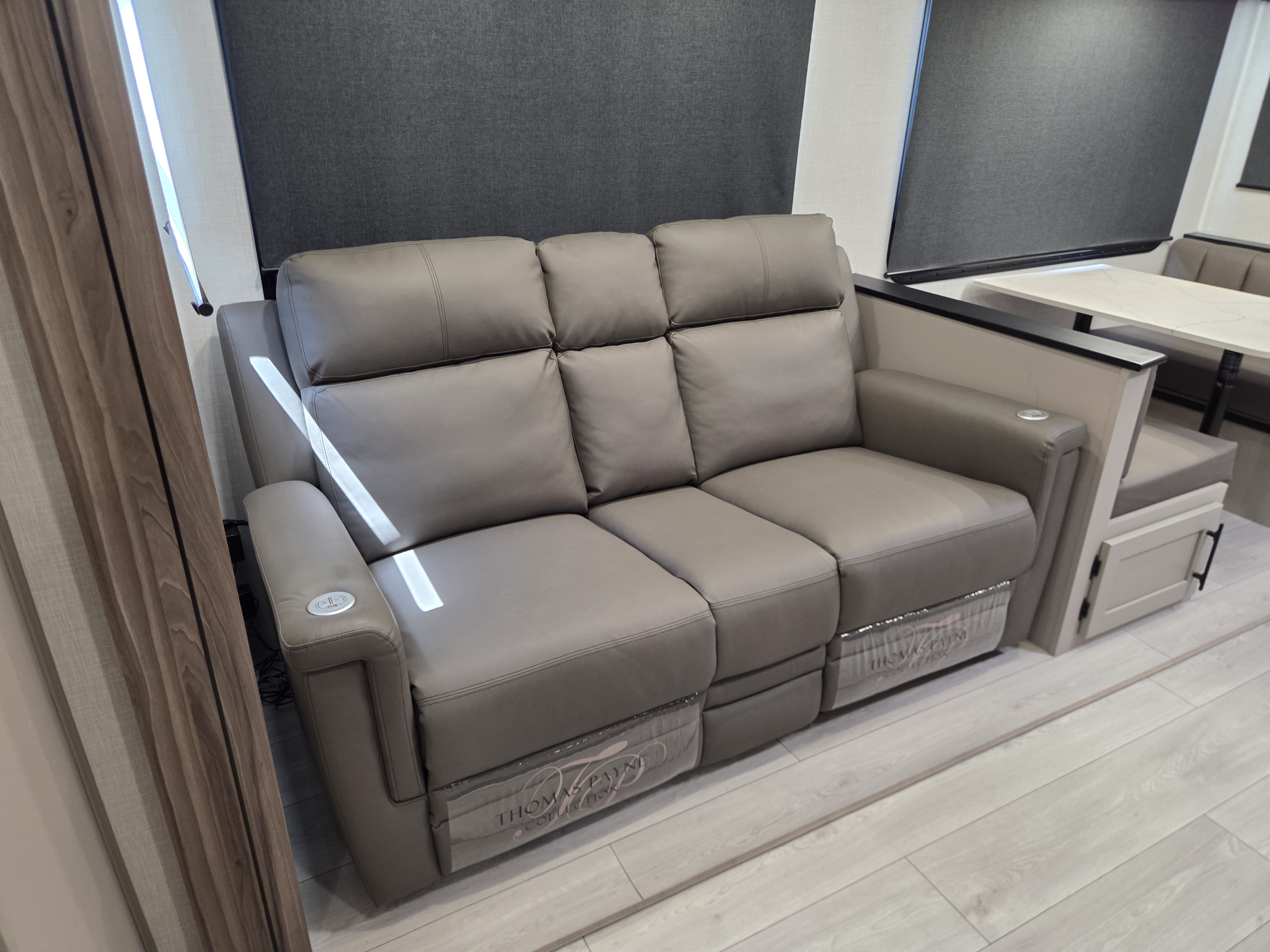 2025 KZ Connect C261RB, $ 40,200