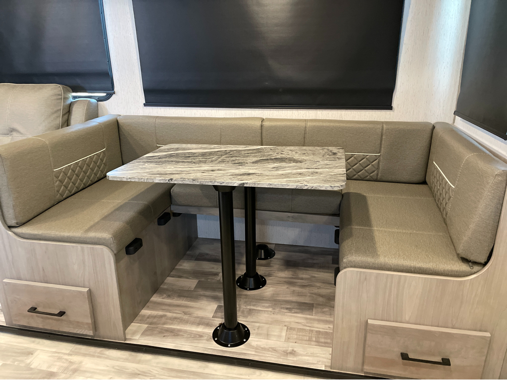 2022 Dutchmen Kodiak Ultra-Lite 261RBSL, $ 29,999