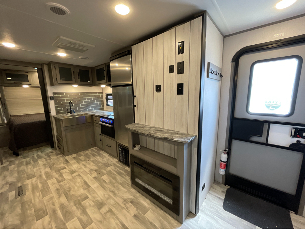 2022 Dutchmen Kodiak Ultra-Lite 261RBSL, $ 29,999
