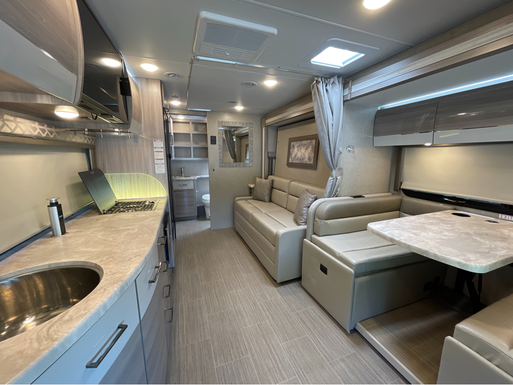 2023 Thor Motor Coach Delano® 24FB, $ 130,020