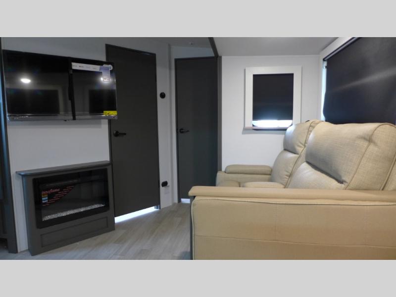 2025 Keystone Bullet (East) 265FKS, $ 51,451