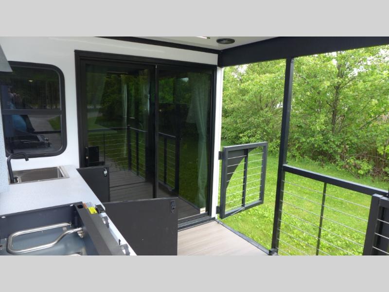 2025 Forest River Salem 34VERANDA, $ 39,999
