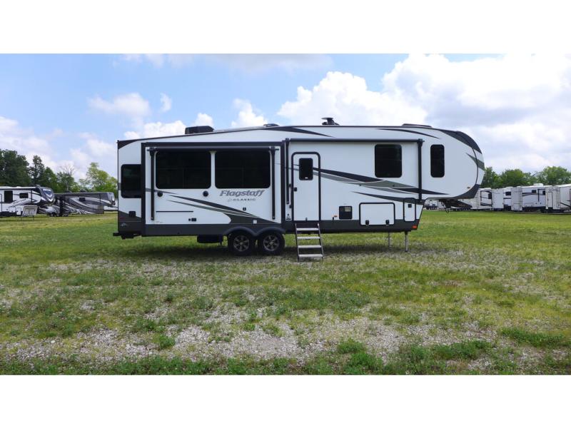 2023 Forest River Flagstaff Classic FW 8529RLBS, $ 57,995