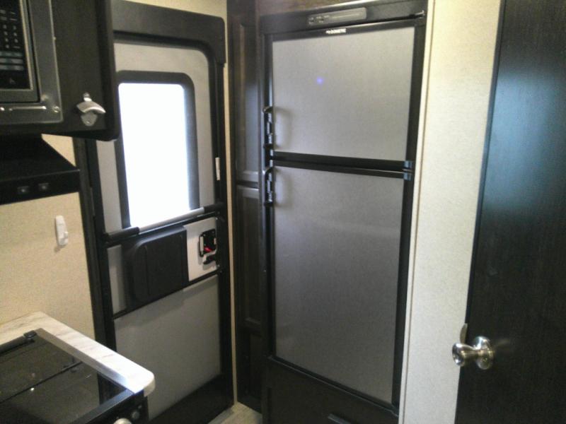 2019 Coachmen Spirit Ultra Lite 1943RB, $ 0