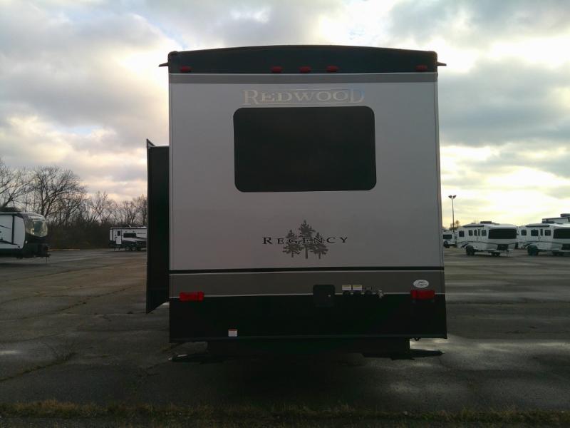2025 Redwood Regency 3721FDB, $ 0