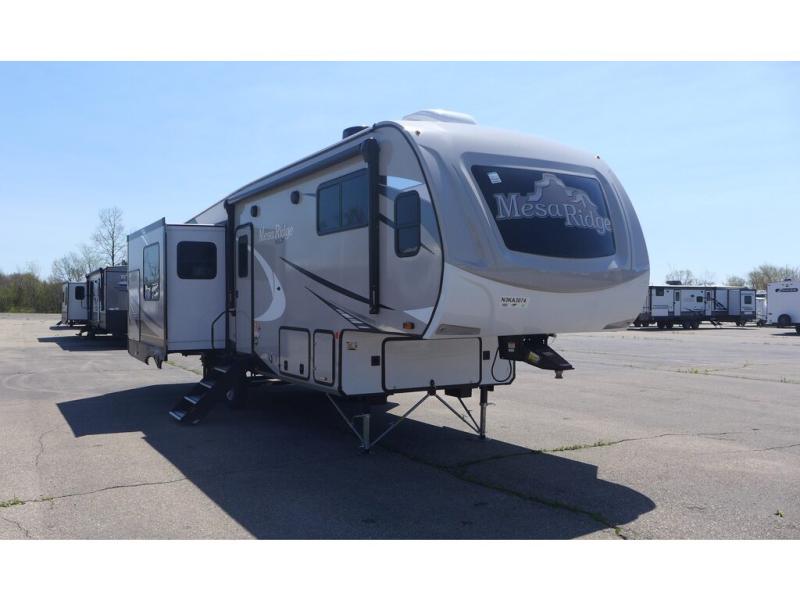 2022 Open Range Mesa Ridge XLT MF264RLS, $ 49,999