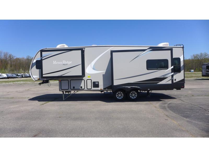 2022 Open Range Mesa Ridge XLT MF264RLS, $ 49,999