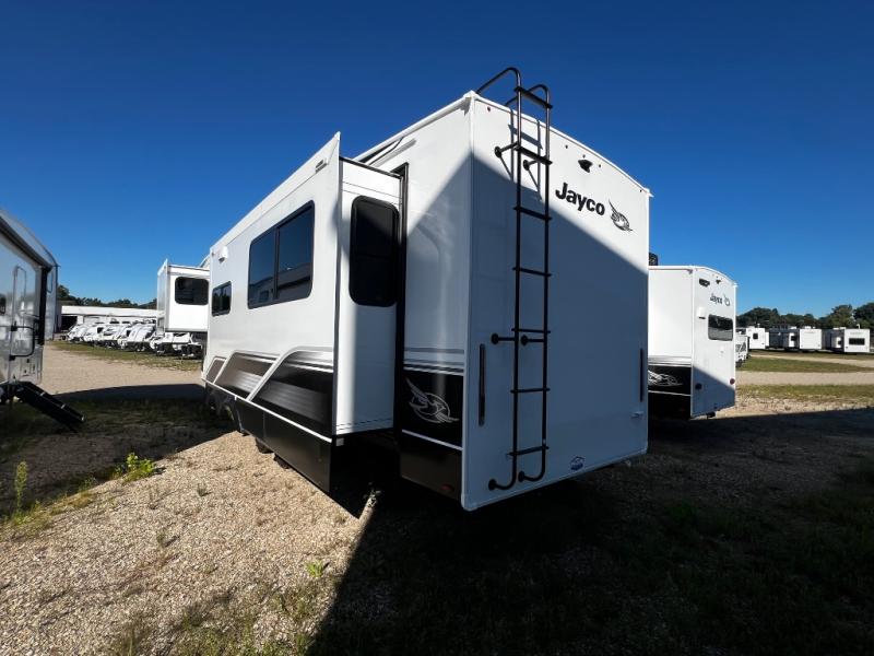 2026 Jayco Eagle 335LSTS, $ 104,530