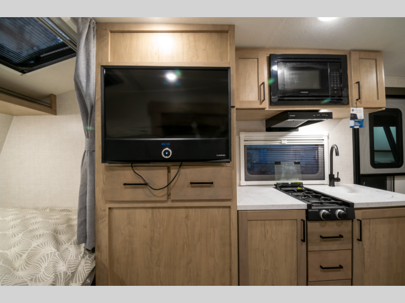 2022 Ember Overland Series 171FB, $ 57,224