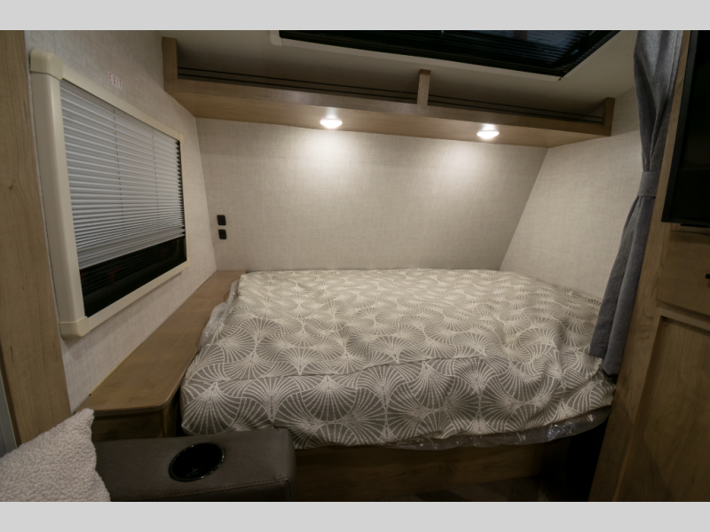 2022 Ember Overland Series 171FB, $ 57,224